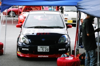 2004年 Netz Cup Vitzレース車両